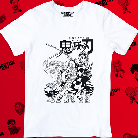Polera blanca Kimetsu no Yaiba Demon Slayer con Tanjiro Kamado, Nezuko Kamado, Zenitsu Agatsuma e Inosuke Hashibira