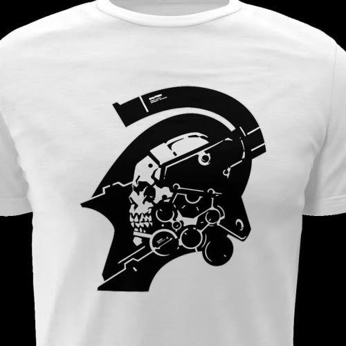 Polera blanca Kojima Productions con diseño de Ludens