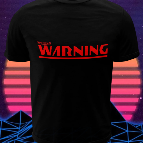 Polera negra Mega Man con diseño Warning
