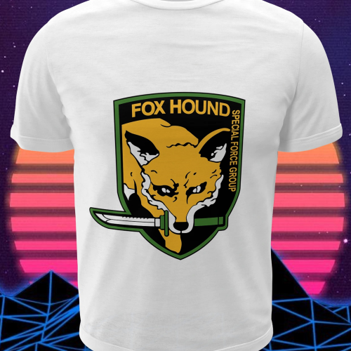Polera blanca Metal Gear Solid con diseño de Fox Hound