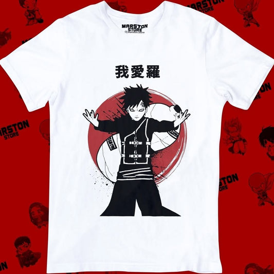 Polera blanca Naruto con diseño de Gaara