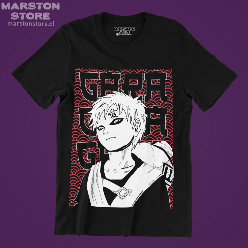 Polera negra Naruto con diseño de Gaara