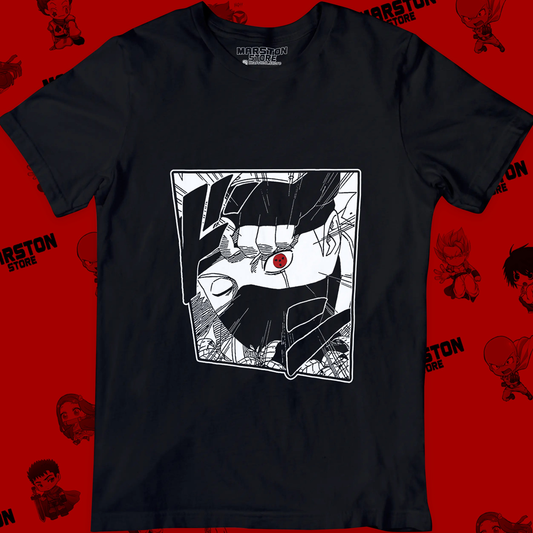 Polera negra Naruto con diseño de Kakashi Hatake