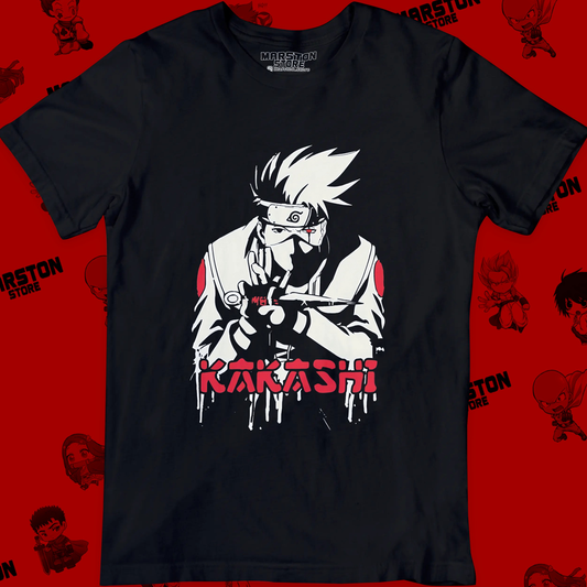 Polera negra Naruto con diseño de Kakashi Hatake