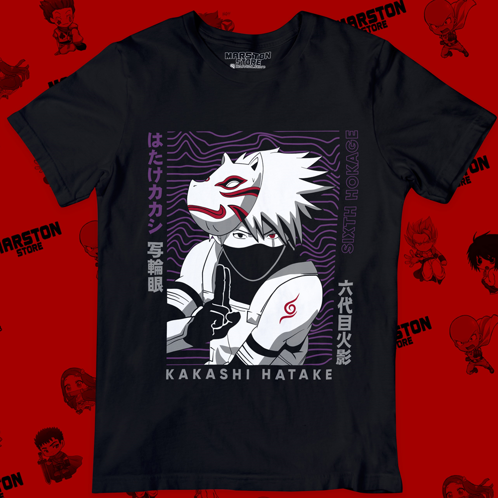 Polera negra Naruto con diseño de Kakashi Hatake