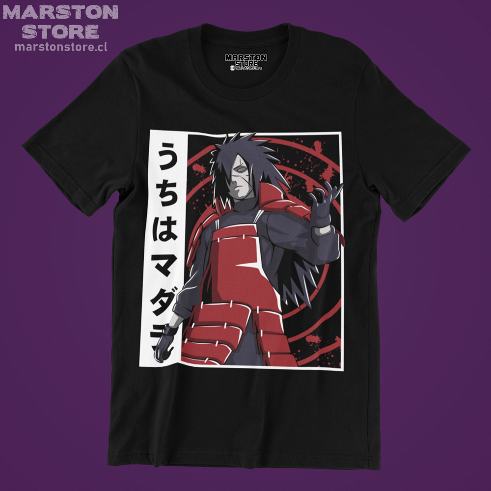 Polera negra Naruto con diseño de Madara Uchiha