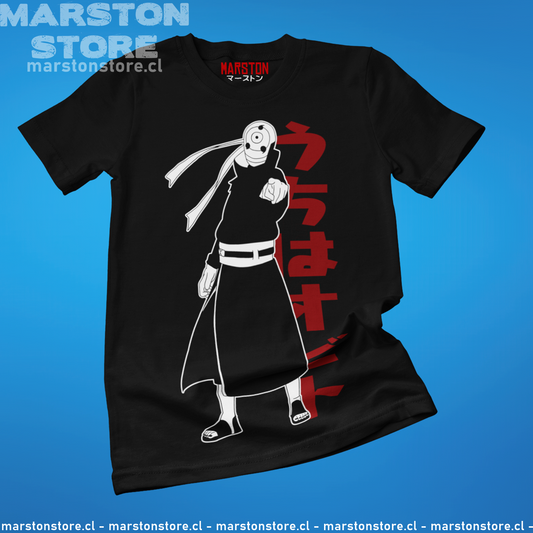 Polera negra Naruto con diseño de Obito Uchiha