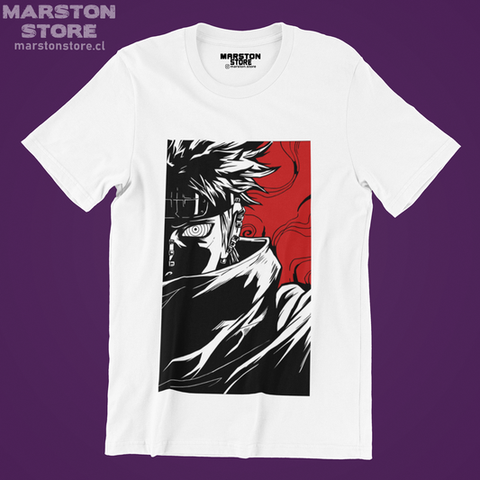 Polera blanca Naruto con diseño de Pain