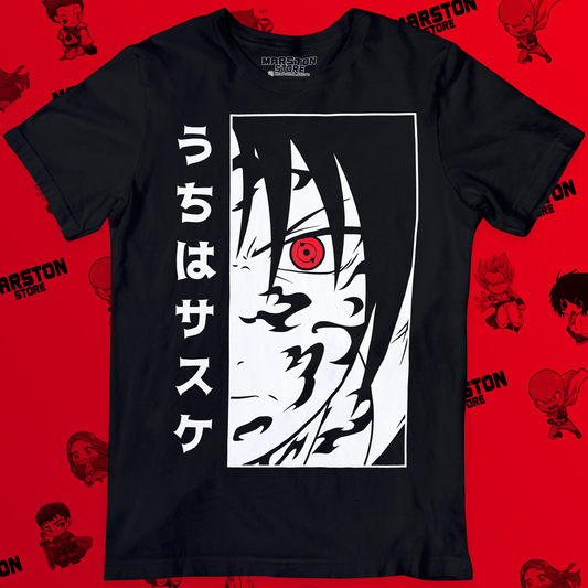Polera negra Naruto con diseño de Sasuke Uchiha