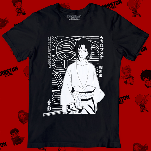 Polera negra Naruto con diseño de Sasuke Uchiha