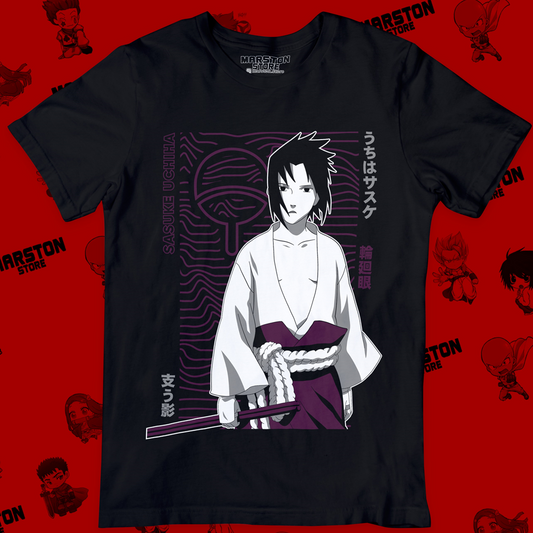 Polera negra Naruto con diseño de Sasuke Uchiha