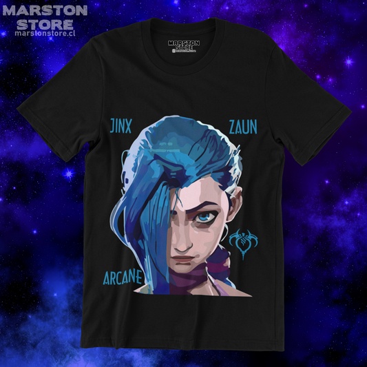 Polera negra de Arcane con Jinx