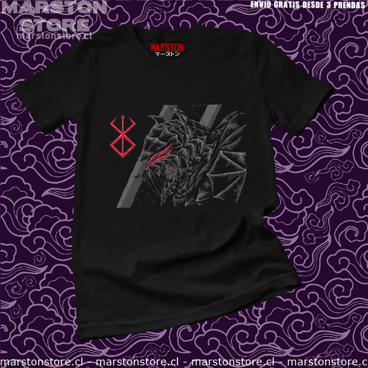 Polera negra de Berserk con diseño inspirado en el manga