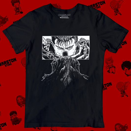 Polera negra de Berserk con diseño de Guts