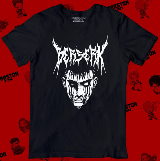 Polera negra de Berserk con diseño de Guts