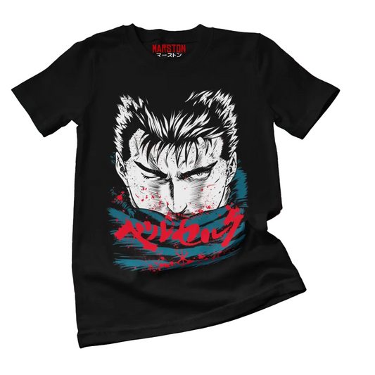Polera negra de Berserk con diseño de Guts