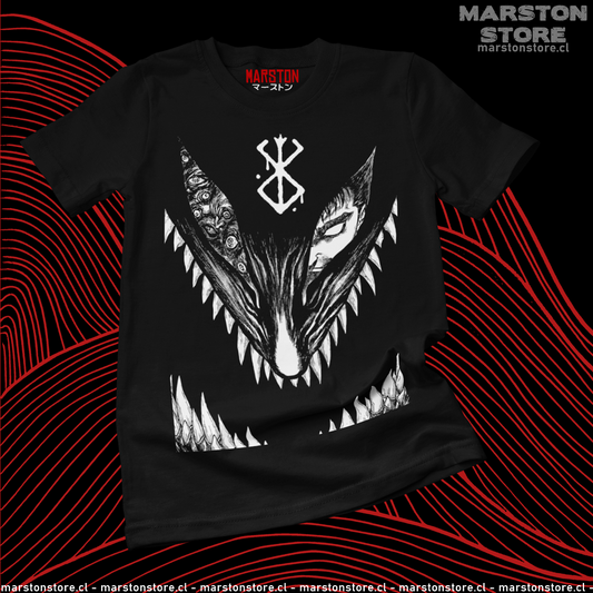 Polera negra de Berserk con diseño de Guts