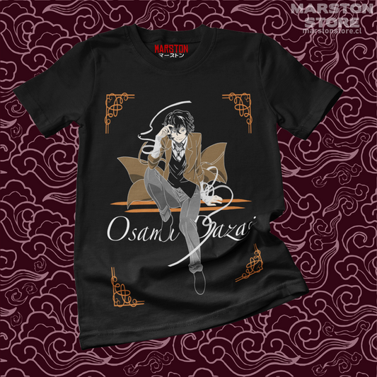 Polera negra de Bungou Stray Dogs con Osamu Dazai