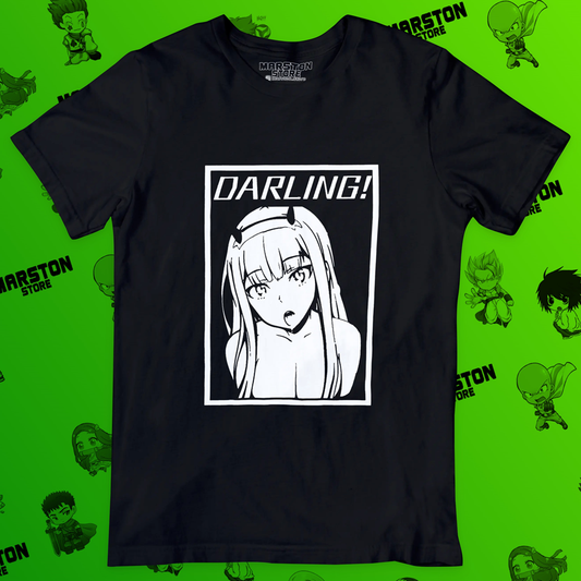 Polera negra de Darling in the Franxx con Zero Two