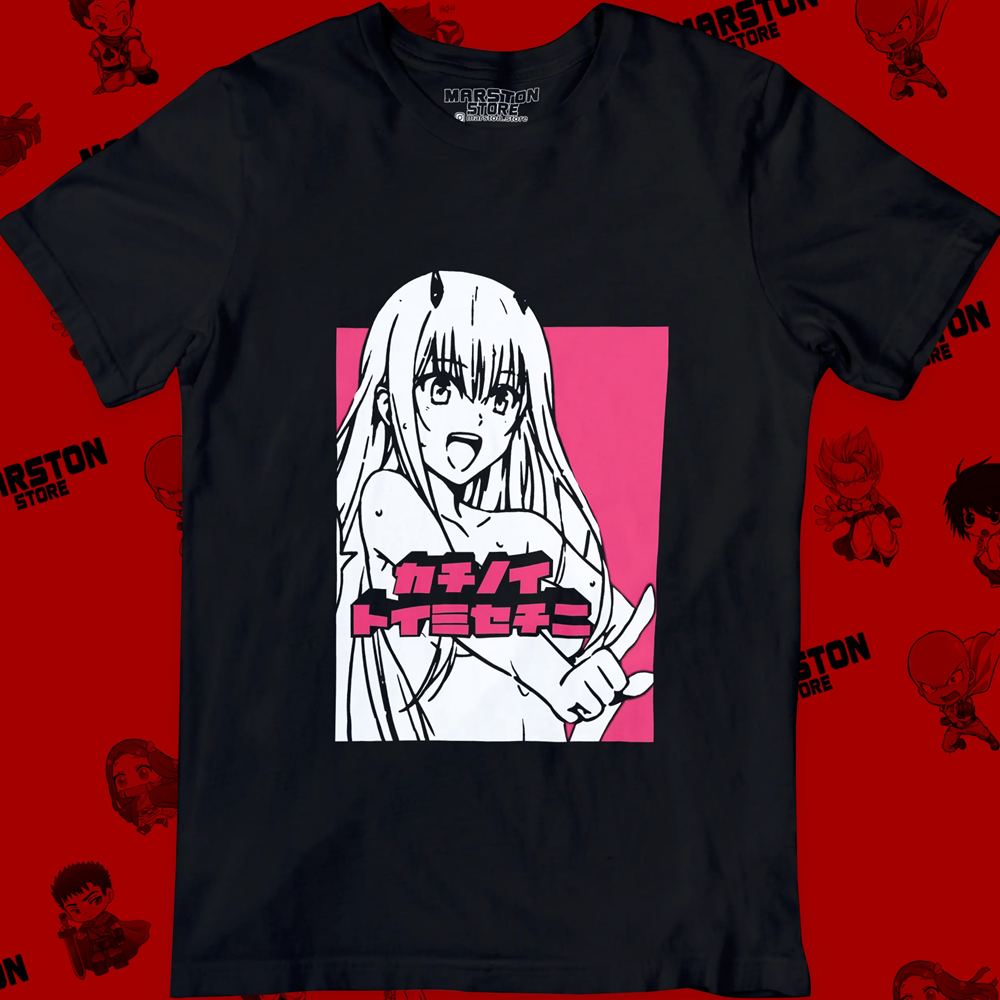 Polera negra de Darling in the Franxx con Zero Two