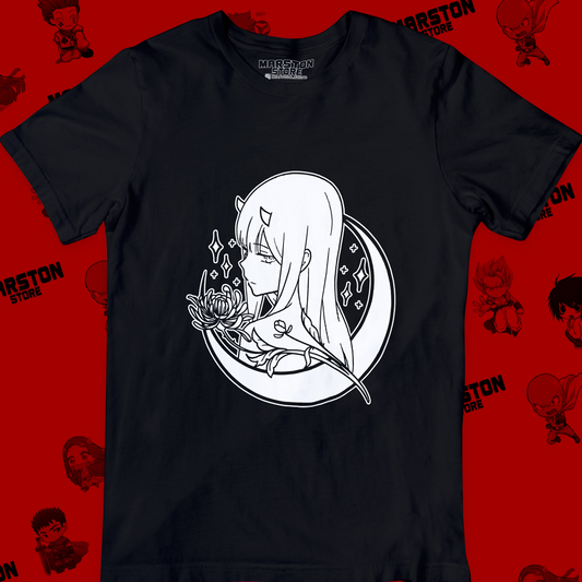 Polera negra de Darling in the FranXX con Zero Two