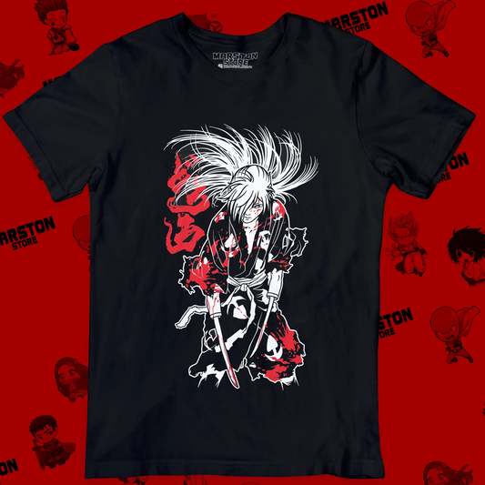 Polera negra de Dororo con diseño inspirado en el anime