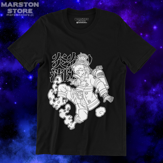 Polera negra de Fire Force