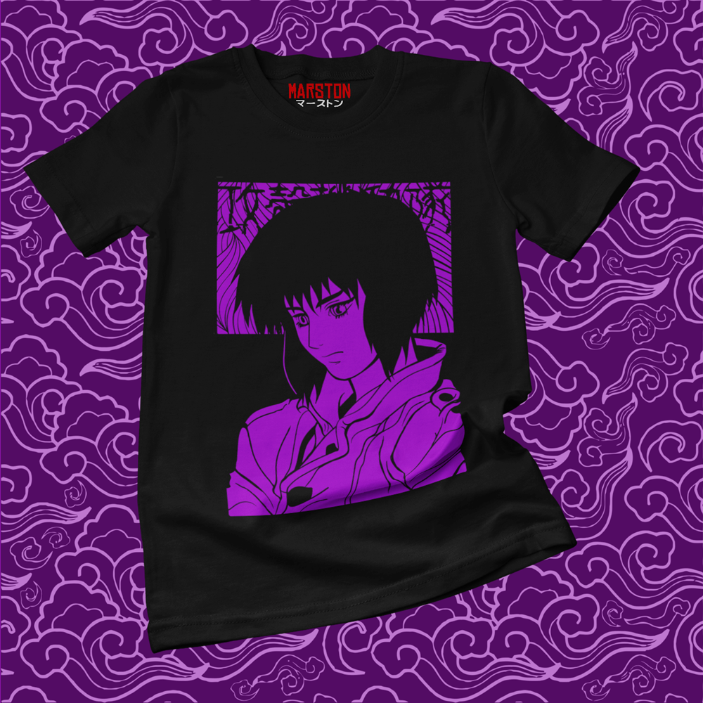 Polera negra de Ghost in the Shell con la Major Motoko Kusanagi