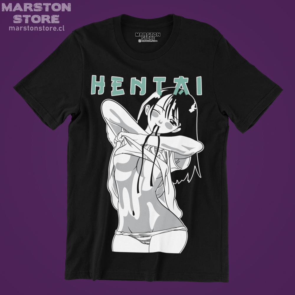 Polera negra con diseño Hentai