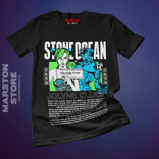 Polera negra de JoJo's Bizarre Adventure con Jolyne Cujoh