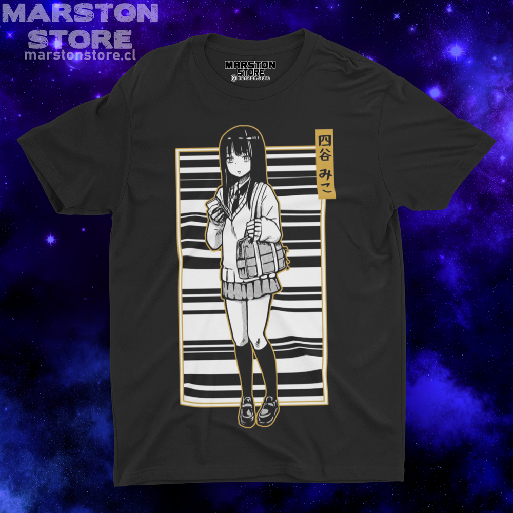 Polera negra de Mieruko-chan