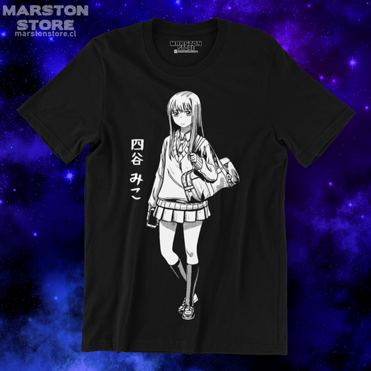 Polera negra de Mieruko-chan
