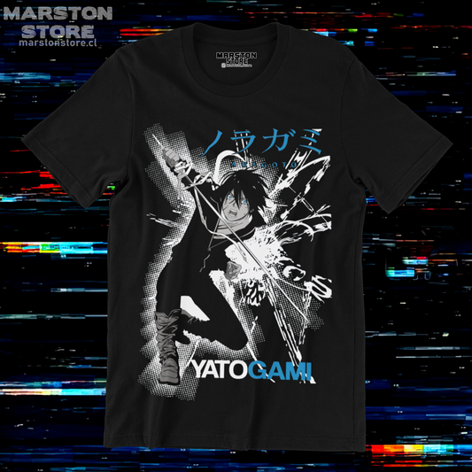 Polera negra de Noragami con Yato