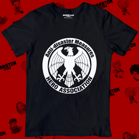 Polera negra de One Punch Man