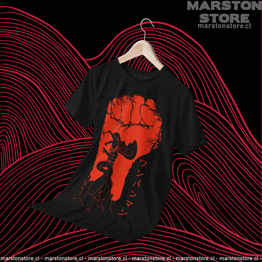 Polera negra de One Punch Man con Saitama