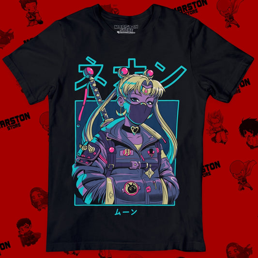 Polera negra de Sailor Moon con diseño anime