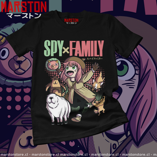 Polera negra de Spy x Family con Anya Forger