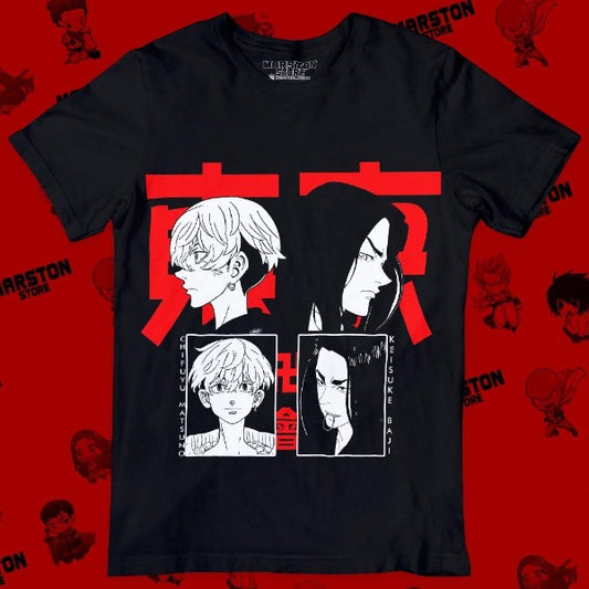 Polera negra de Tokyo Revengers con Chifuyu Matsuno y Keisuke Baji