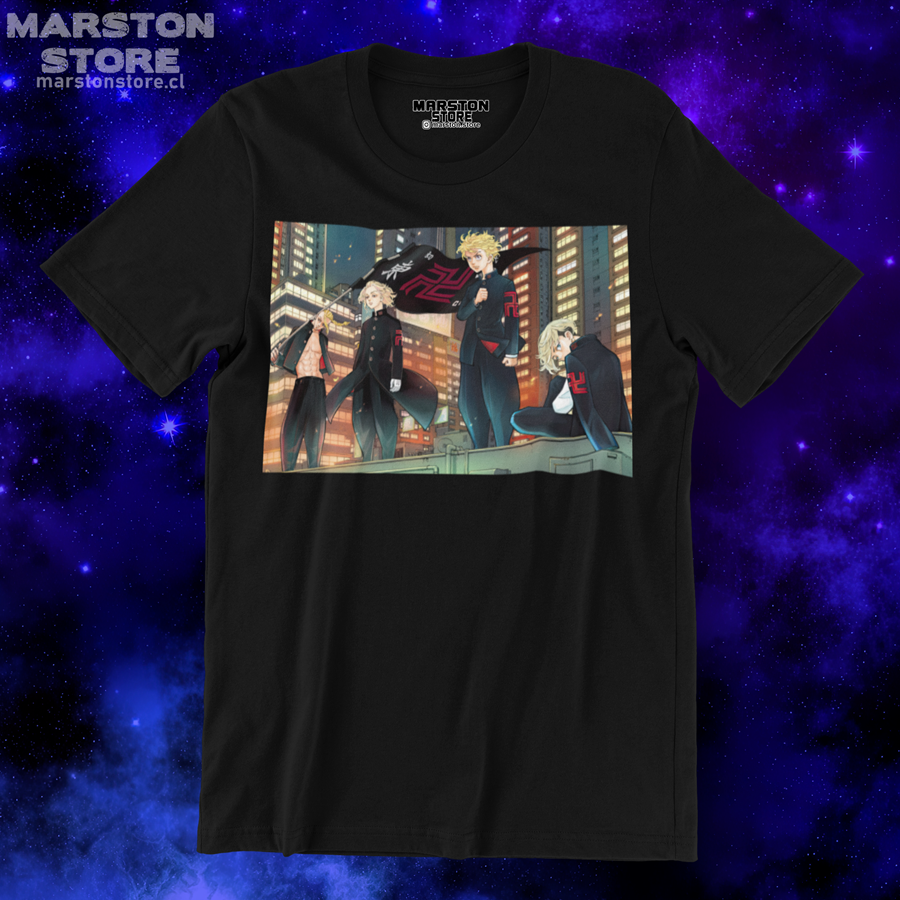 Polera negra de Tokyo Revengers con diseño anime