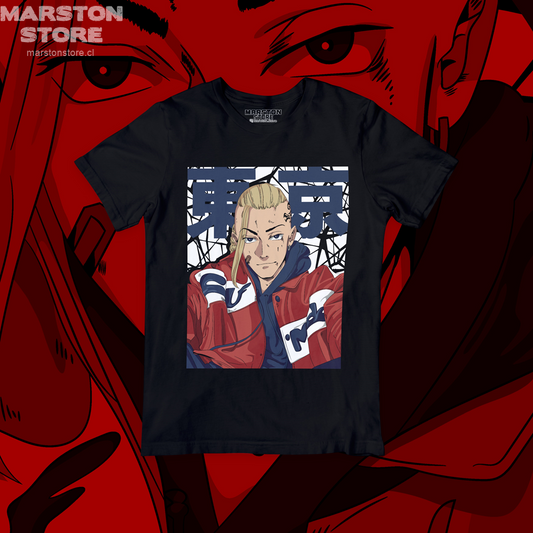 Polera negra de Tokyo Revengers con Ken Ryuguji (Draken)