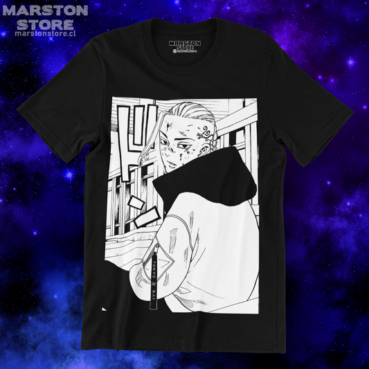 Polera negra de Tokyo Revengers con Ken Ryuguji (Draken)