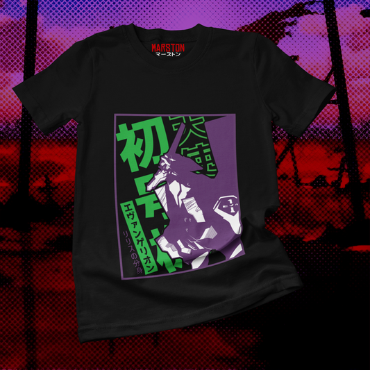 Polera negra Neon Genesis Evangelion con diseño inspirado en el anime