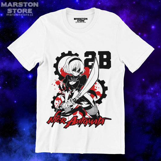 Polera blanca NieR: Automata con diseño de 2B