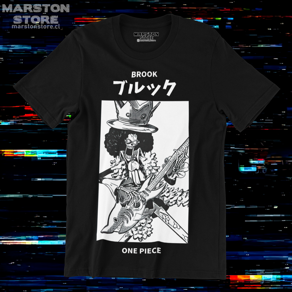 Polera negra One Piece con diseño de Brook