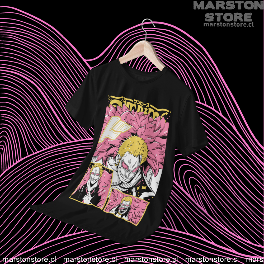 Polera negra One Piece con diseño de Donquixote Doflamingo