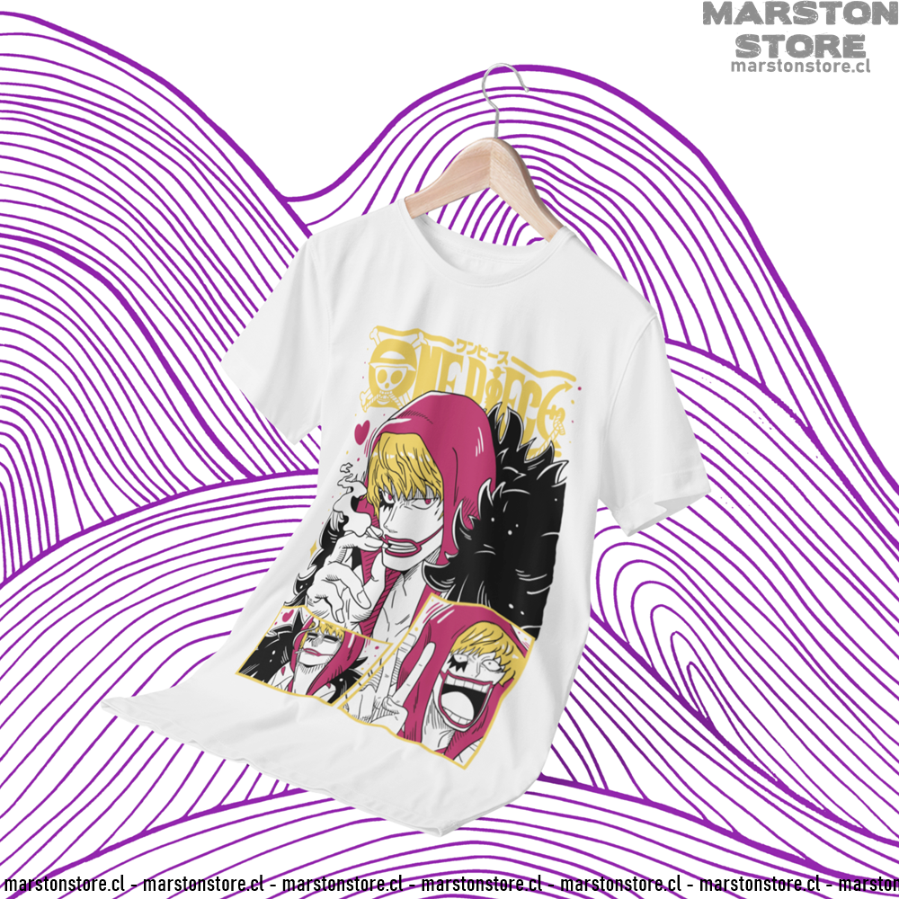Polera blanca One Piece con diseño de Donquixote Rosinante (Corazón)