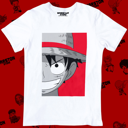 Polera blanca One Piece con diseño de Monkey D. Luffy