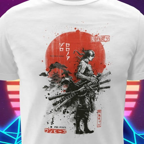 Polera blanca One Piece con diseño de Roronoa Zoro