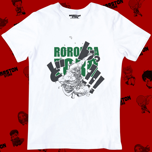 Polera blanca One Piece con diseño de Roronoa Zoro