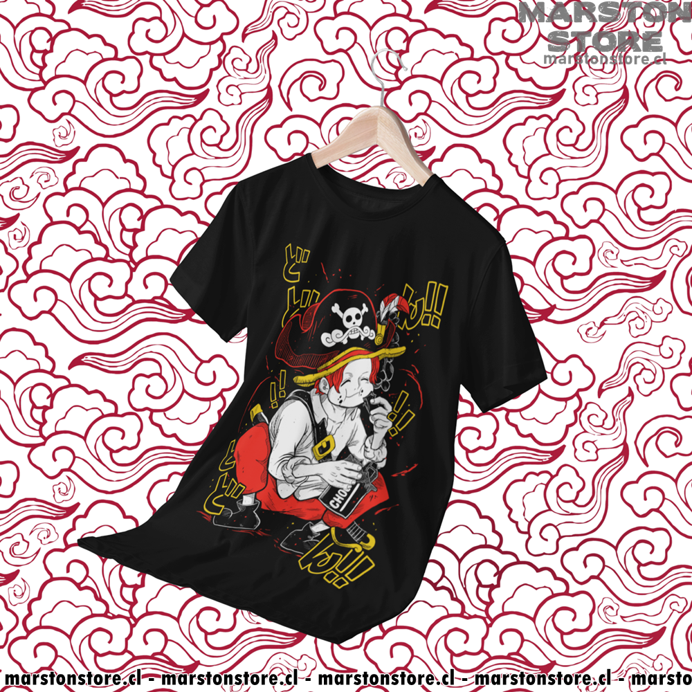 Polera negra One Piece con diseño de Shanks